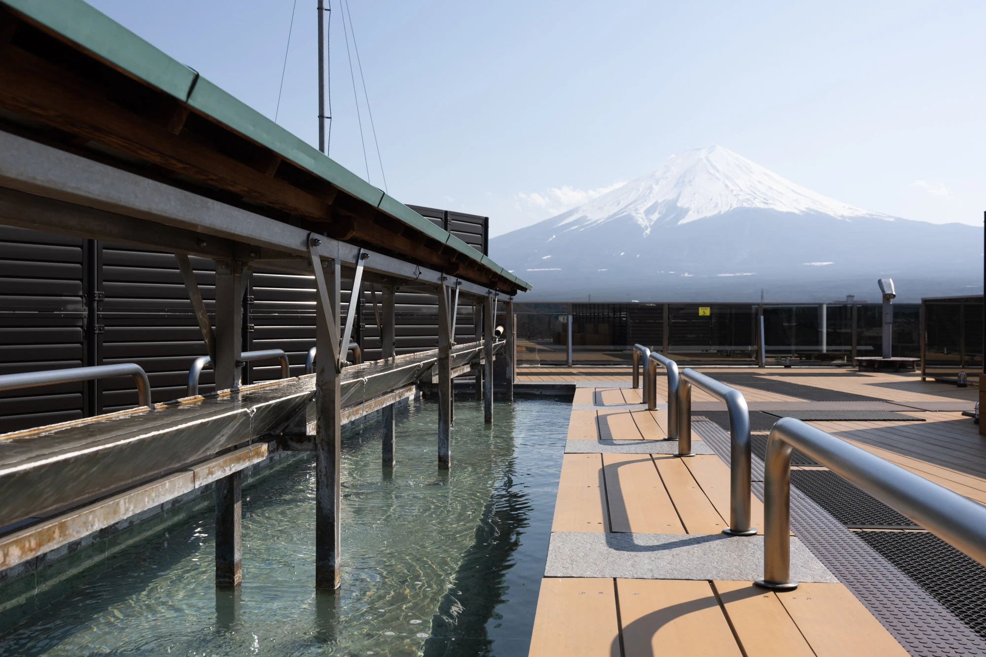 屋顶足浴“Foot Spa Waku Waku”